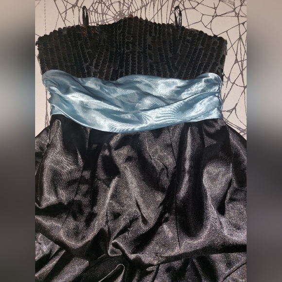 Speechless Mini Above the Knee Party Dress (3)(NWOT) - Picture 2 of 3